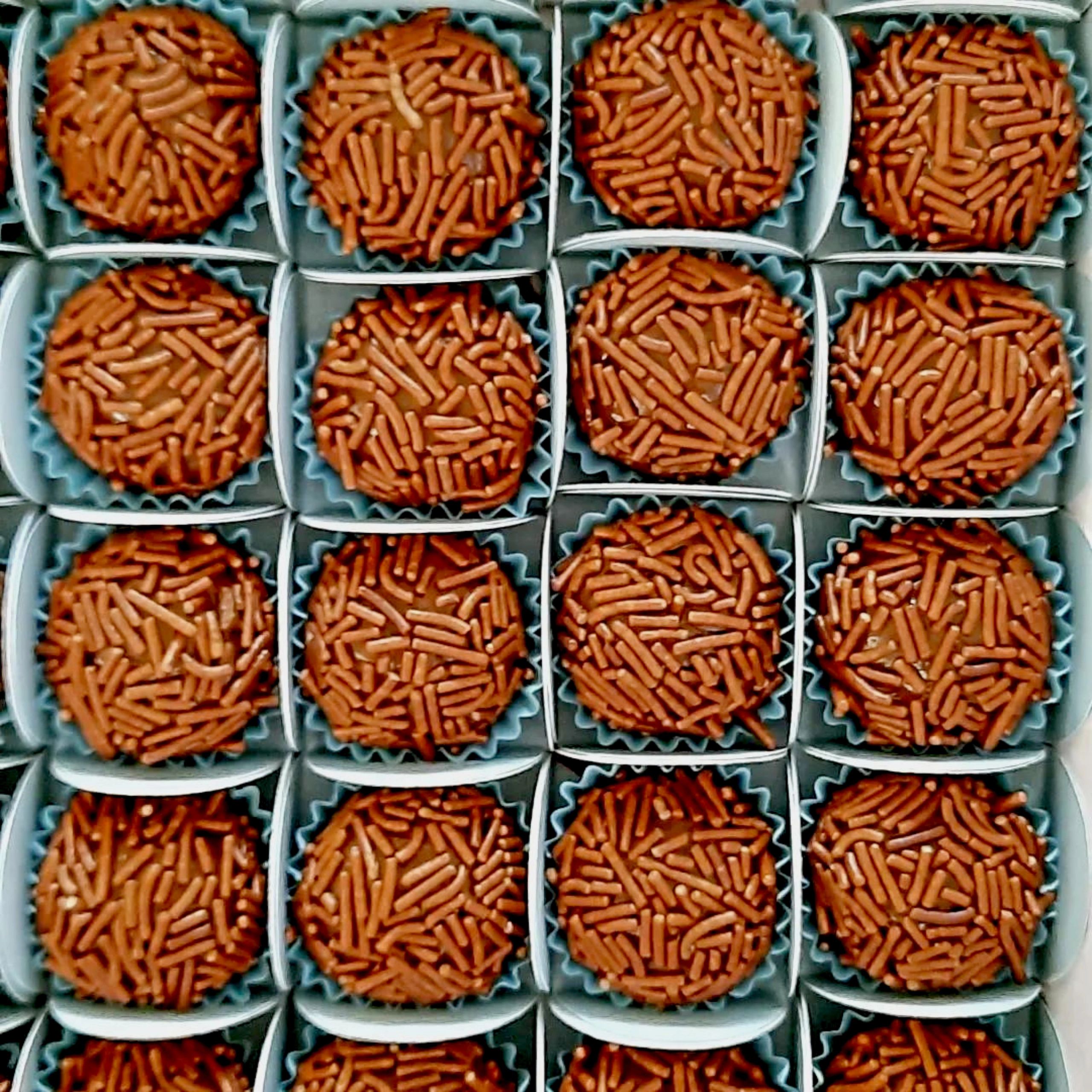 Brigadeiro brasileño tradicional en primer plano